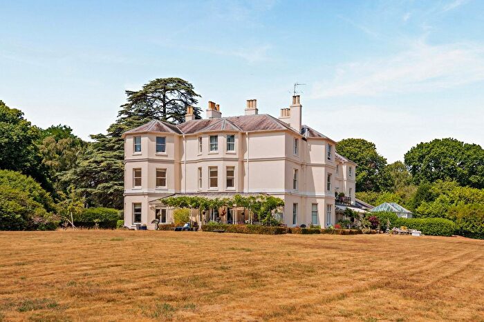 2 Bedroom Flat For Sale In Prince Albert Drive, Ascot, Berkshire, SL5