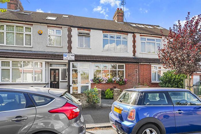 3 Bedroom Property For Sale In Rushcroft Road, London, E4