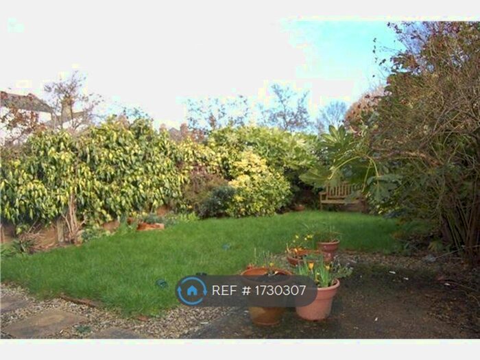 1 Bedroom Flat To Rent In Wandsworth Common, London, SW17