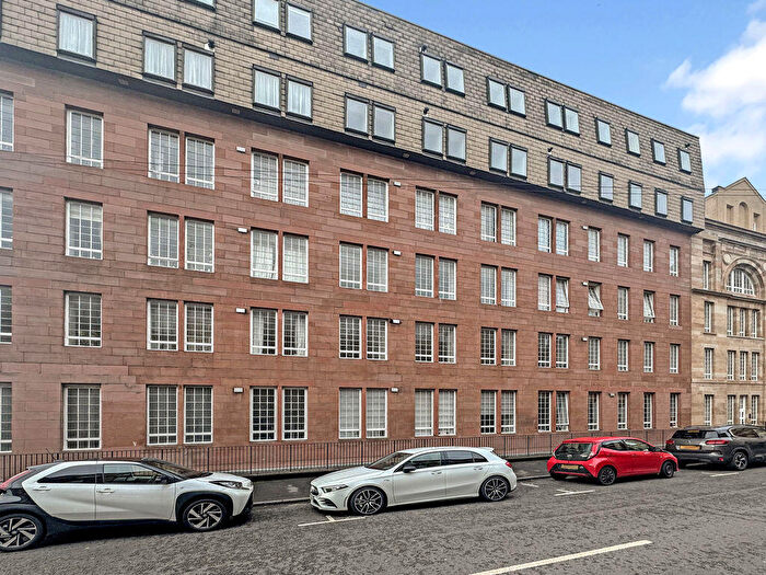 1 Bedroom Flat For Sale In Dorset Square, Charing Cross, G3