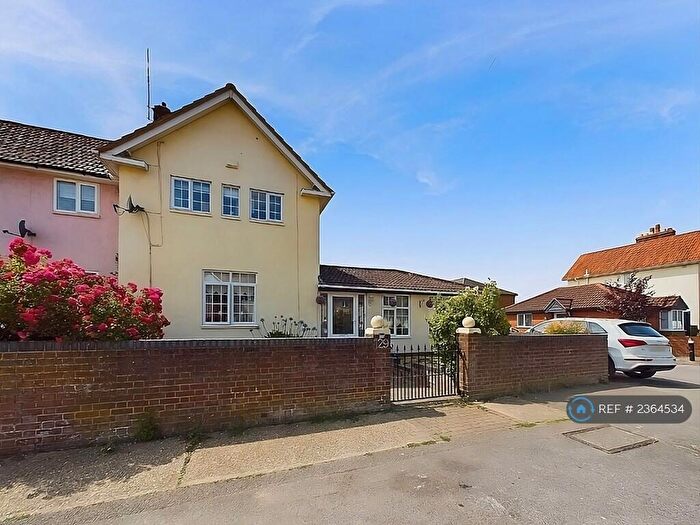 3 Bedroom End Of Terrace House To Rent In Collingwood Road, Colchester, CO3