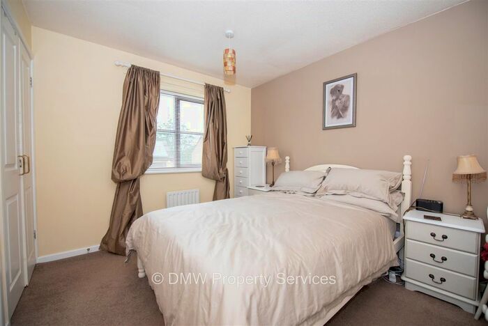 2 Bedroom End Of Terrace House To Rent In Astley Drive, Mapperley, Nottingham, NG3