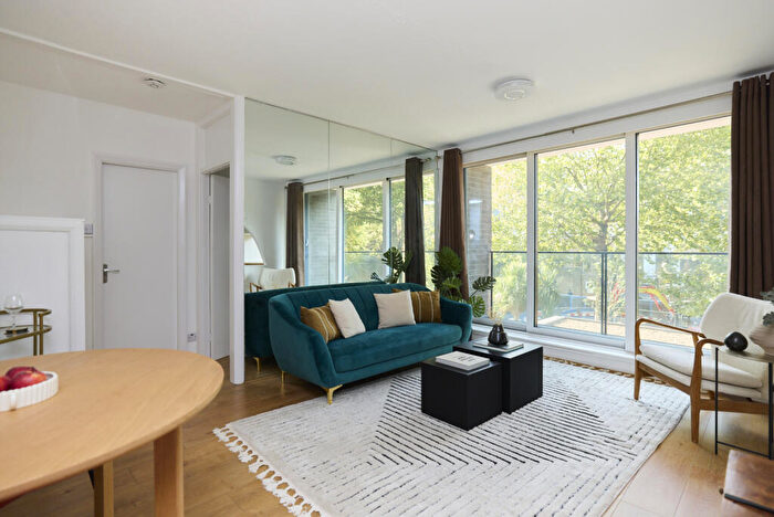 1 Bedroom Flat To Rent In Lords View, St. Johns Wood Road, NW8