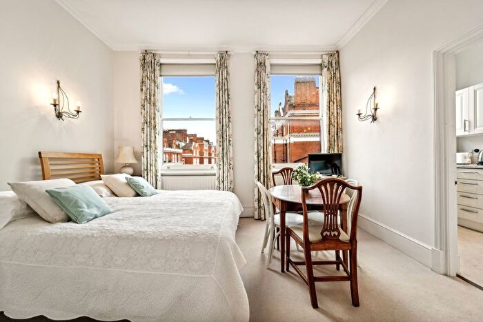 Studio To Rent In Cranley Gardens, South Kensington, SW7