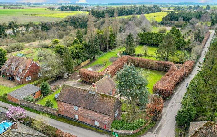 4 Bedroom Detached House For Sale In Barnsole Road, Staple, Canterbury, Kent, CT3