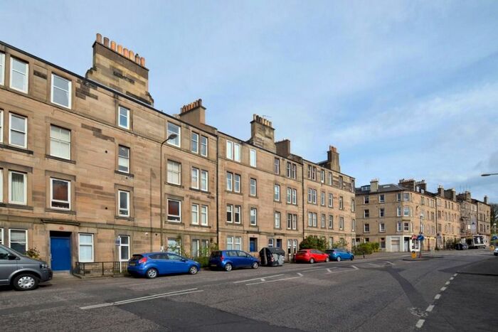 2 Bedroom Flat To Rent In Roseburn Street, Roseburn, Edinburgh, EH12
