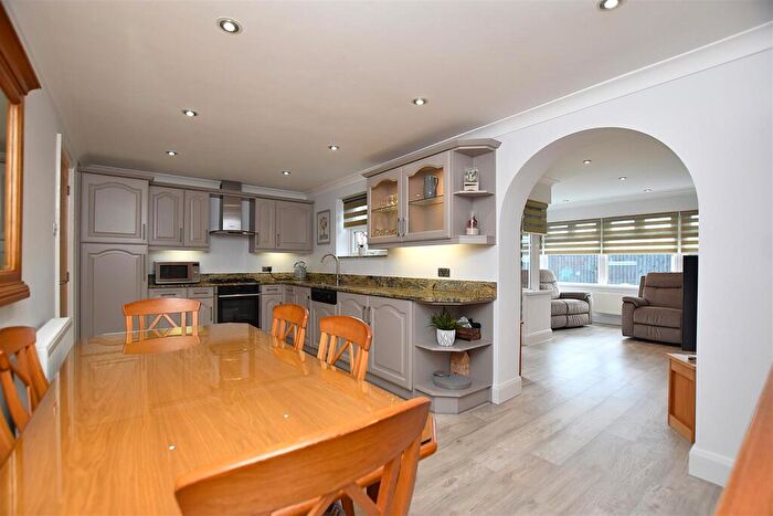 4 Bedroom Detached House For Sale In Berse Gardens, Berse Road, Caego, LL11