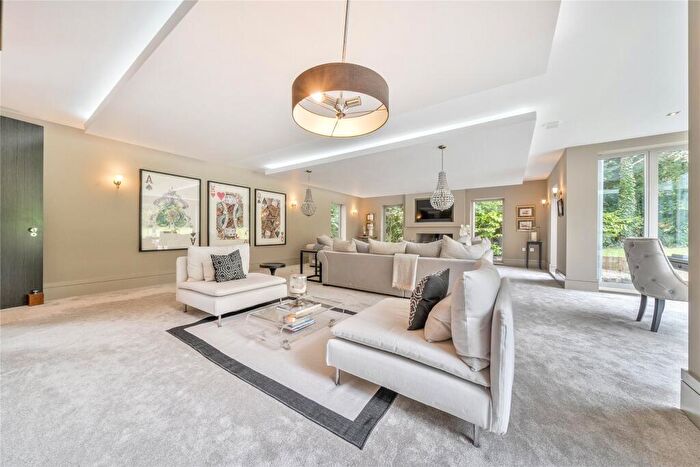 5 Bedroom Detached House For Sale In Ninhams Wood, Keston Park, BR6