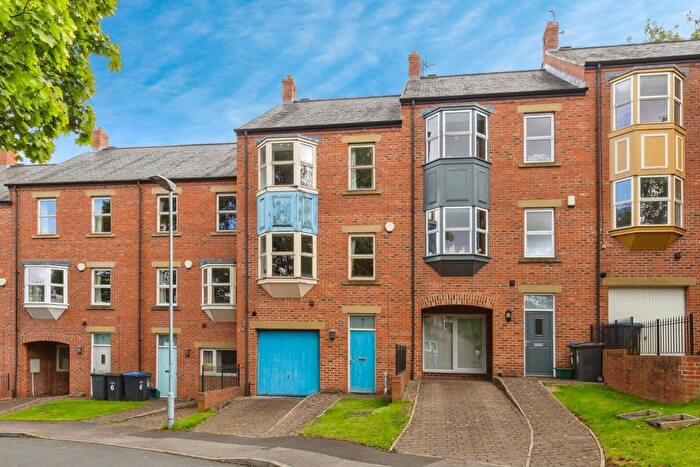 3 Bedroom Town House For Sale In Ashwood Leazes Lane, Durham, County Durham, DH1