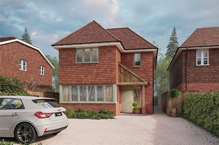 4 Bedroom Detached House For Sale In Stoner Hill, Steep, Petersfield, GU32