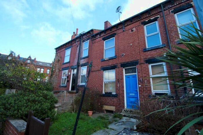 2 Bedroom Terraced House To Rent In Argie Terrace, Burley, LS4