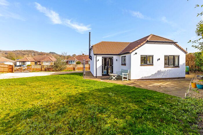 3 Bedroom Detached Bungalow For Sale In Zoons Road, Hucclecote, Gloucester, GL3