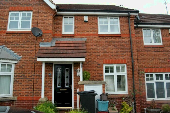 2 Bedroom Property To Rent In Harrow Lane, Daventry, Northants, NN11