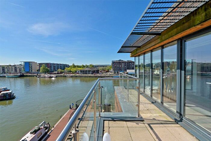 2 Bedroom Duplex To Rent In Gasworks Lane, Bristol, Somerset, BS1