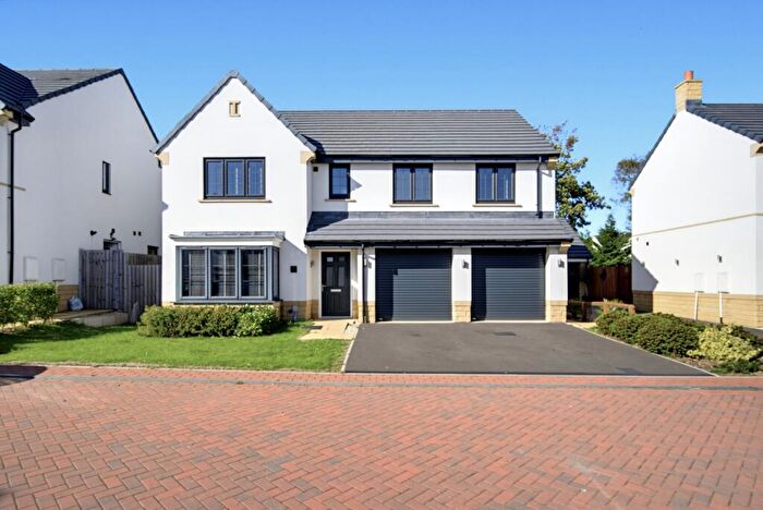 5 Bedroom Detached House For Sale In Dalby Court, Bramhope, Leeds, LS16