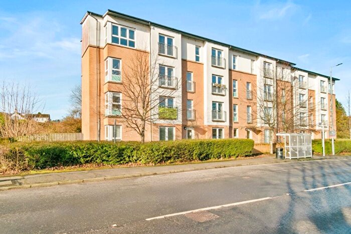 2 Bedroom Flat For Sale In Dalreoch Place, Dumbarton, West Dunbartonshire, G82