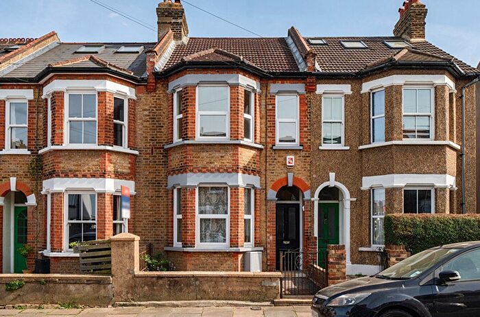 3 Bedroom Terraced House For Sale In Bourne Road, Bromley, BR2