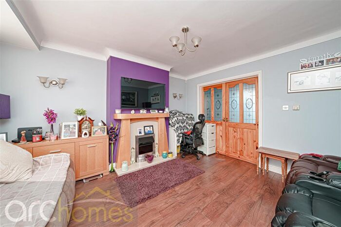 2 Bedroom Semi-Detached House For Sale In Angus Avenue, Leigh, WN7