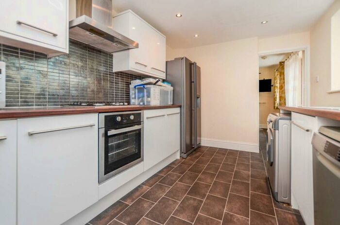 5 Bedroom Terraced House To Rent In Britannia Road, Southsea, Hampshire, PO5