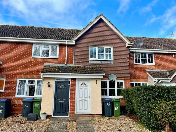 2 Bedroom Terraced House For Sale In Victoria Drive, Lyneham, Chippenham, SN15