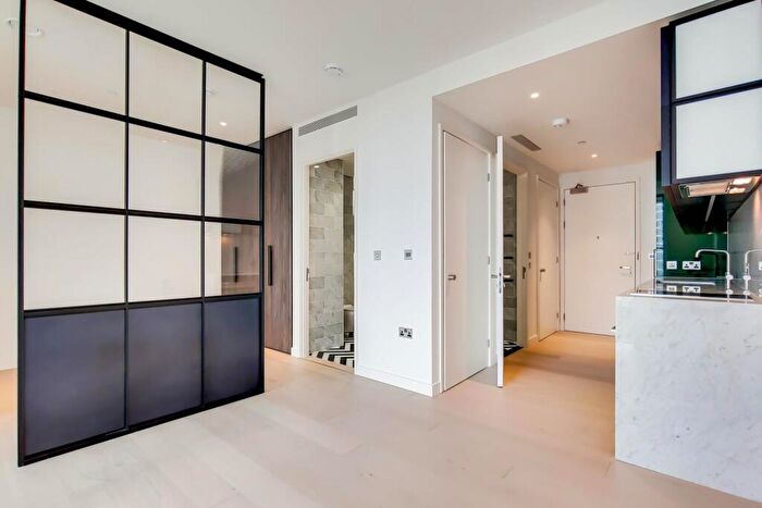 Studio To Rent In Bagshaw Building, Canary Wharf, E14