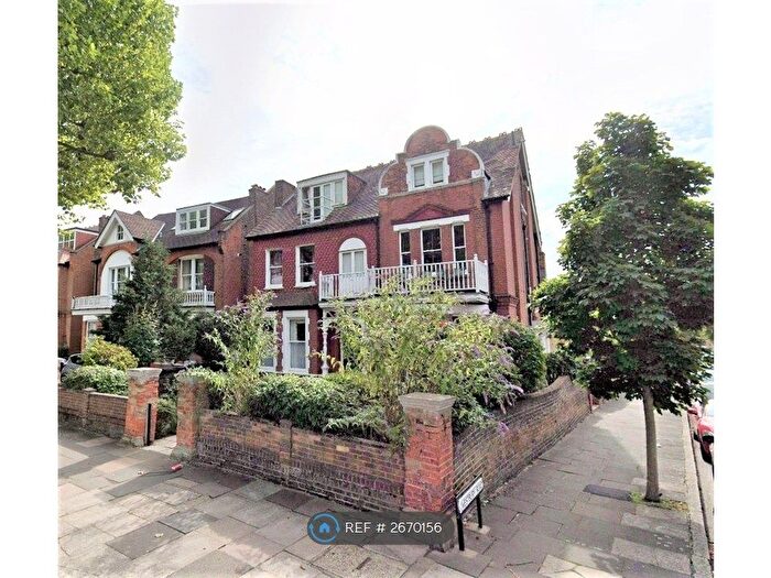 2 Bedroom Flat To Rent In Woodville Gardens, London, W5