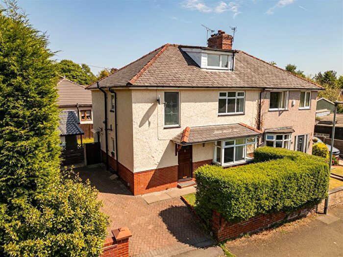 3 Bedroom Semi Detached House For Sale In Station Road, Greenmount, Bury, BL8