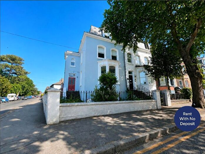 4 Bedroom Semi-Detached House To Rent In Grange Road, Ramsgate, Kent, CT11