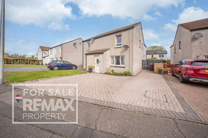 3 Bedroom Semi-Detached House For Sale In Castle Crescent, East Calder, EH53