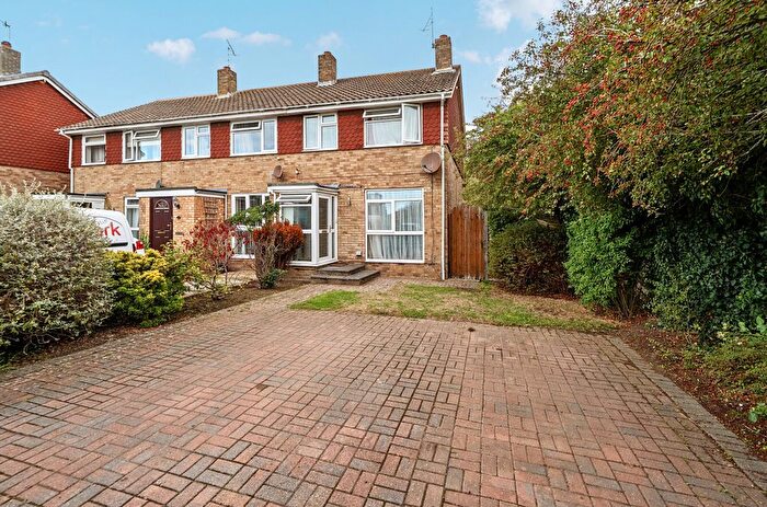 3 Bedroom End Terrace House For Sale In Larkfield Close, Lancing, West Sussex, BN15