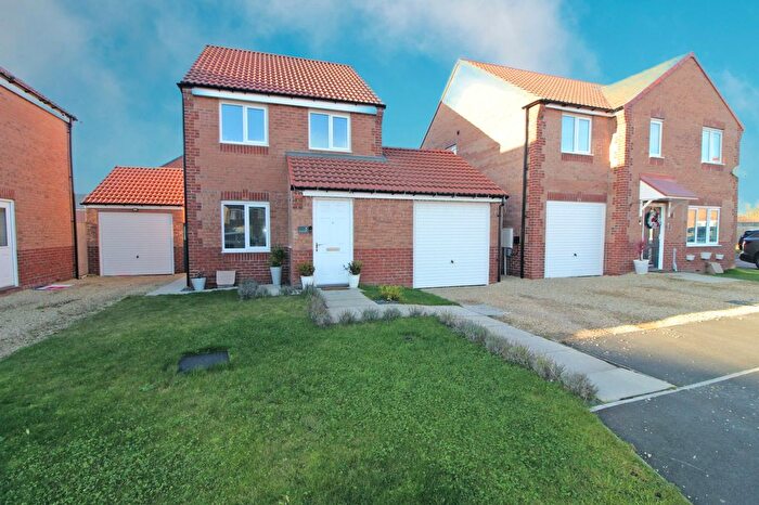 3 Bedroom Detached House For Sale In Harvey Close, Hutton Park, NE24