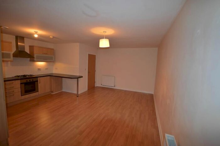 2 Bedroom Flat To Rent In The Willows, Middlewood Road, Sheffield S6