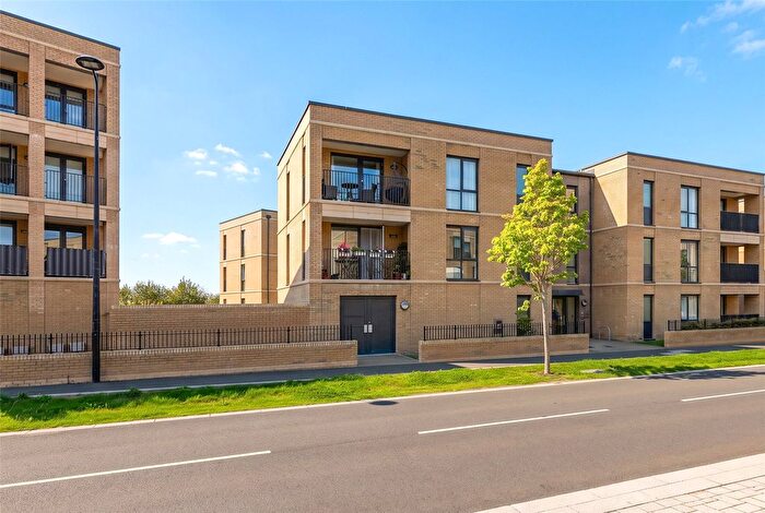 2 Bedroom Flat For Sale In Osprey Drive, Trumpington, Cambridge, Cambridgeshire, CB2