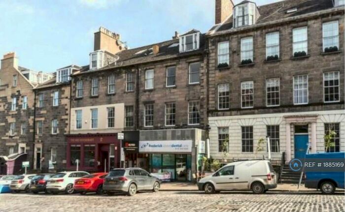 3 Bedroom Flat To Rent In Thistle Street Lane North West, Edinburgh, EH2