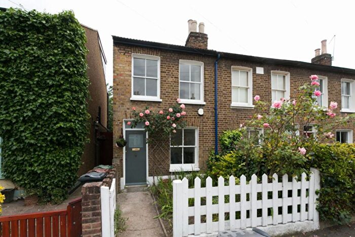 2 Bedroom End Of Terrace House For Sale In Barclay Road, Walthamstow, E17