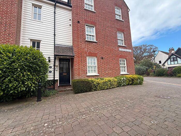 2 Bedroom Flat To Rent In Burgage Lane, Ware, SG12