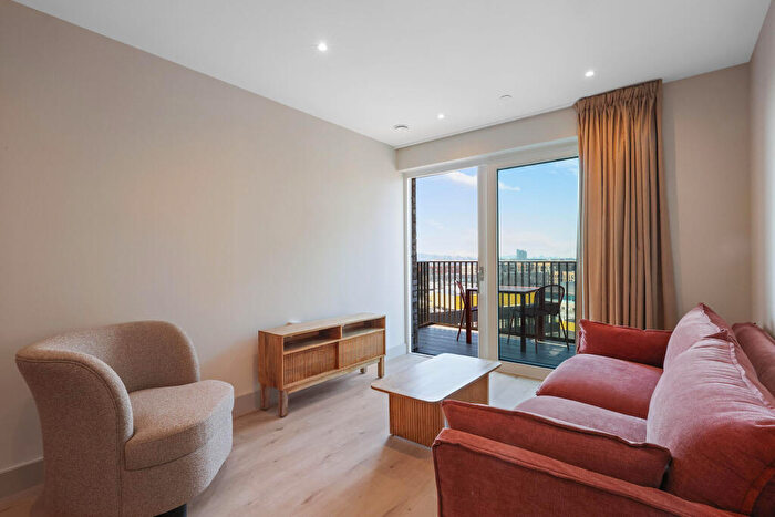 1 Bedroom Apartment To Rent In The Draper, Draycote House, Colindale, NW9