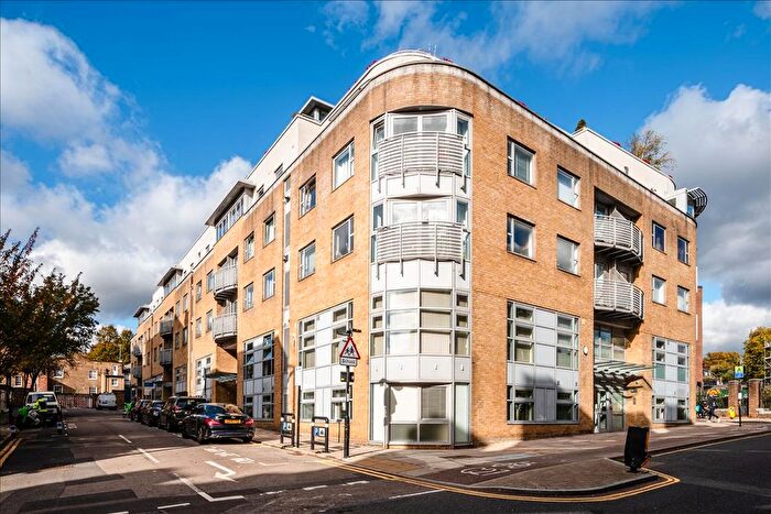 1 Bedroom Flat For Sale In Margery Street, Clerkenwell, WC1X