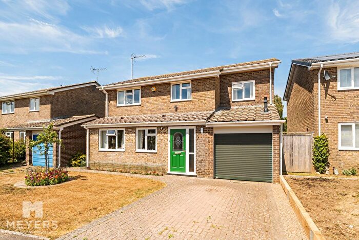 4 Bedroom Detached House For Sale In Hillside Road, Wool, BH20