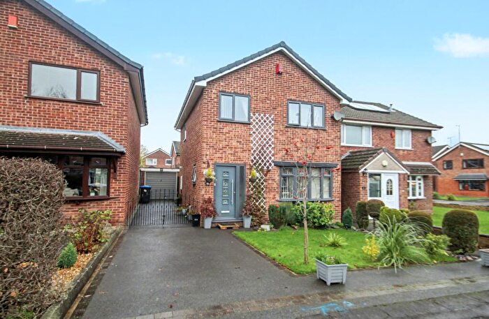 3 Bedroom Detached House For Sale In Lavender Avenue, Blythe Bridge, Stoke-on-Trent, ST11