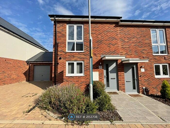 2 Bedroom Semi-Detached House To Rent In Rosehip Lane, Tunbridge Wells, TN2
