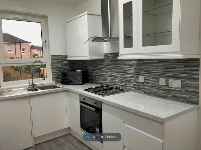 3 Bedroom Semi-Detached House To Rent In Edinburgh Road, Glasgow, G33