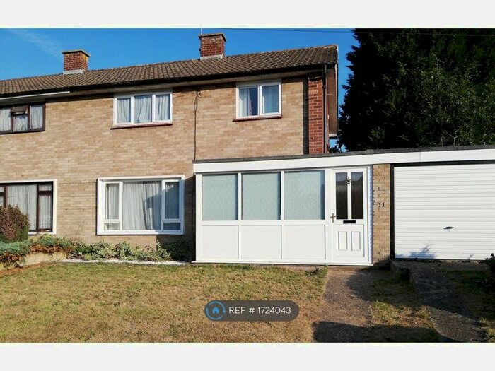 4 Bedroom Semi-Detached House To Rent In Little Platt, Guildford, GU2