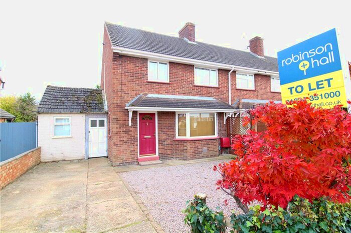 3 Bedroom Semi-Detached House To Rent In St. Marys Road, Wootton, Bedford MK43