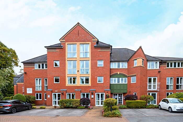 2 Bedroom Apartment For Sale In Whitehall Road, Sale, M33