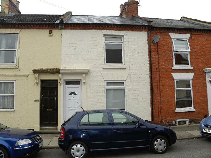 2 Bedroom Terraced House To Rent In Upper Thrift St, Northampton, NN1