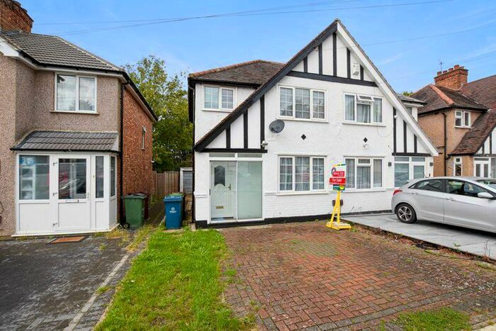 3 Bedroom Semi-Detached House To Rent In Belsize Road, Harrow, HA3