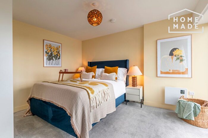 2 Bedroom Flat To Rent In Birmingham, B15
