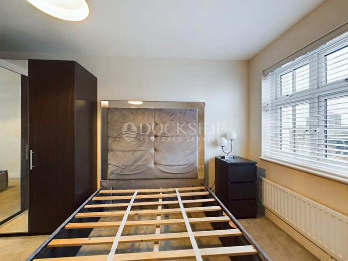 2 Bedroom Flat To Rent In Germander Avenue, Halling, Rochester, ME2