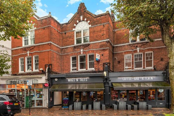 1 Bedroom Flat To Rent In Brighton Road, Surbiton, KT6